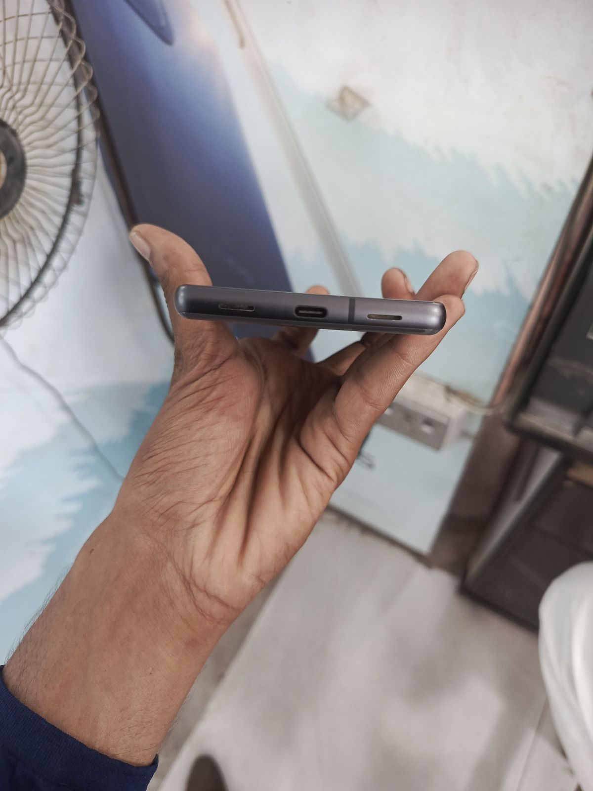 Pixel 7a · 8GB / 128GB - photo 3