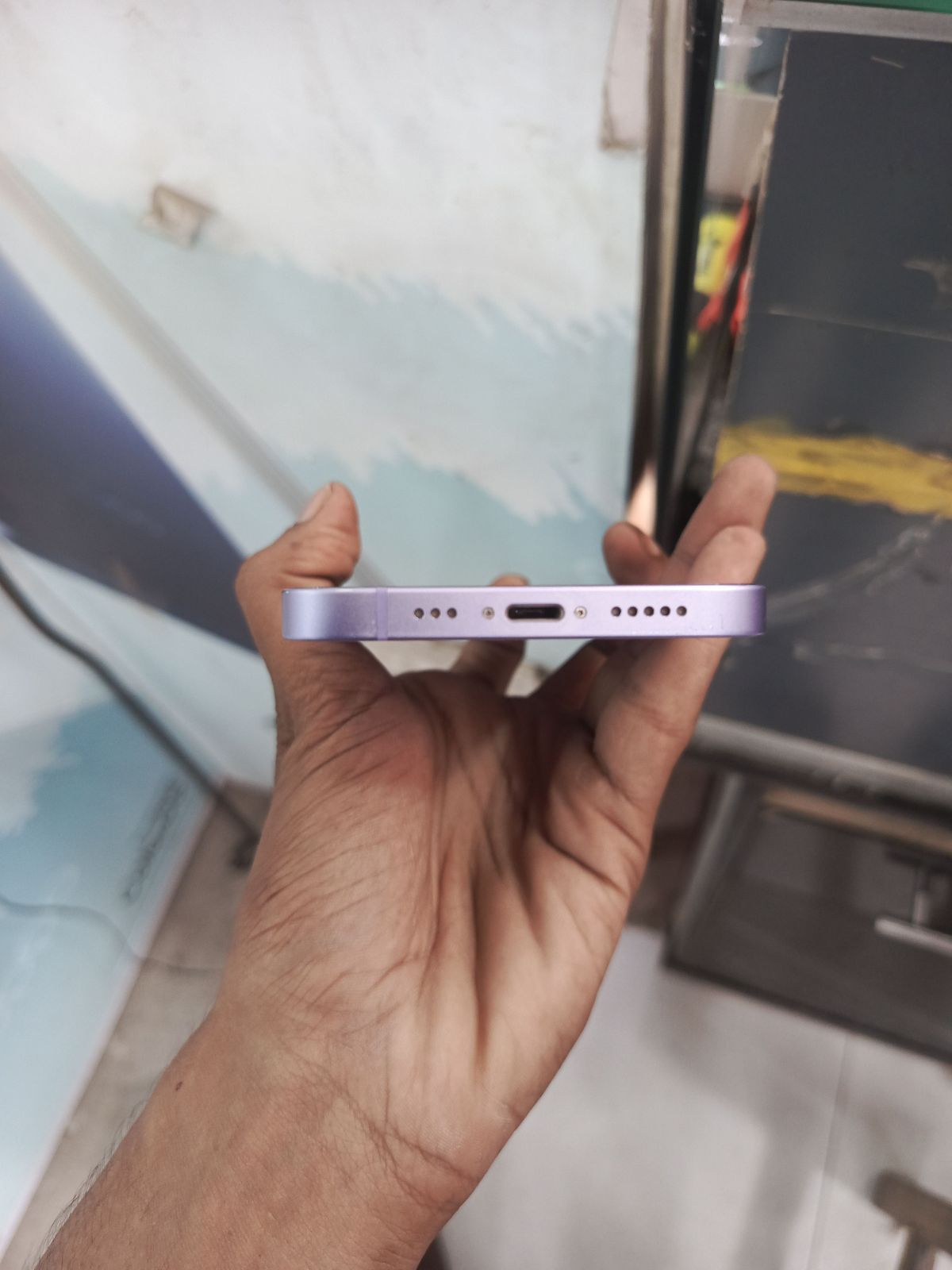 iPhone 12 · 128GB - photo 3