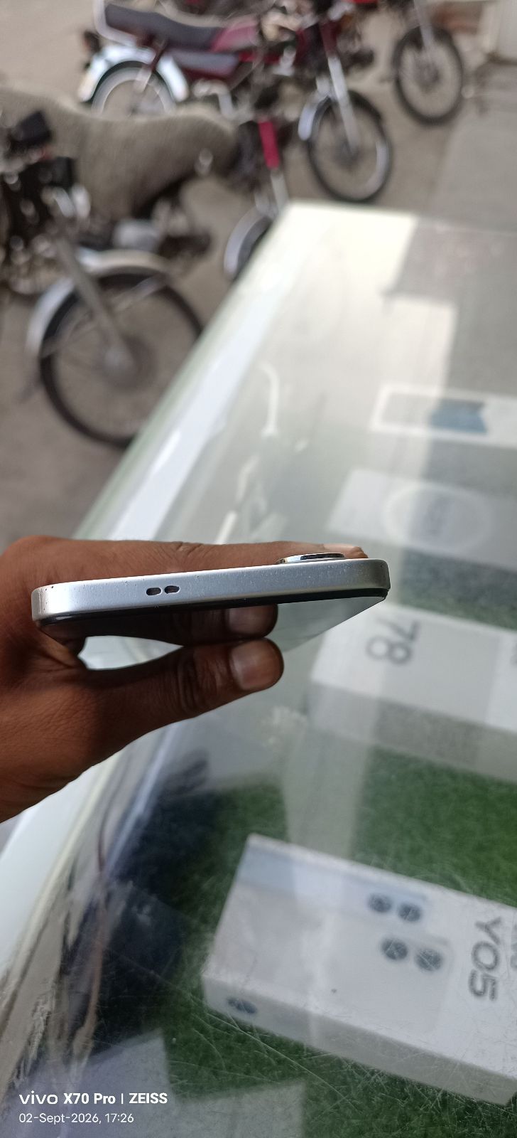 Infinix Hot 60i · 6GB / 128GB - photo 5