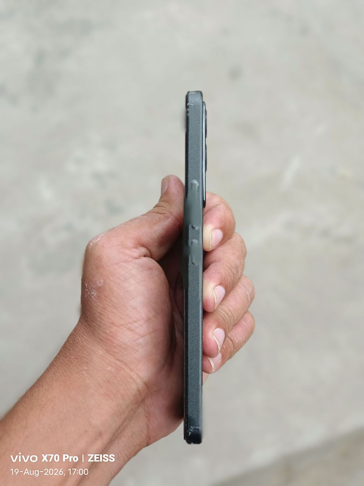 Vivo V29e · 8GB / 256GB - photo 5