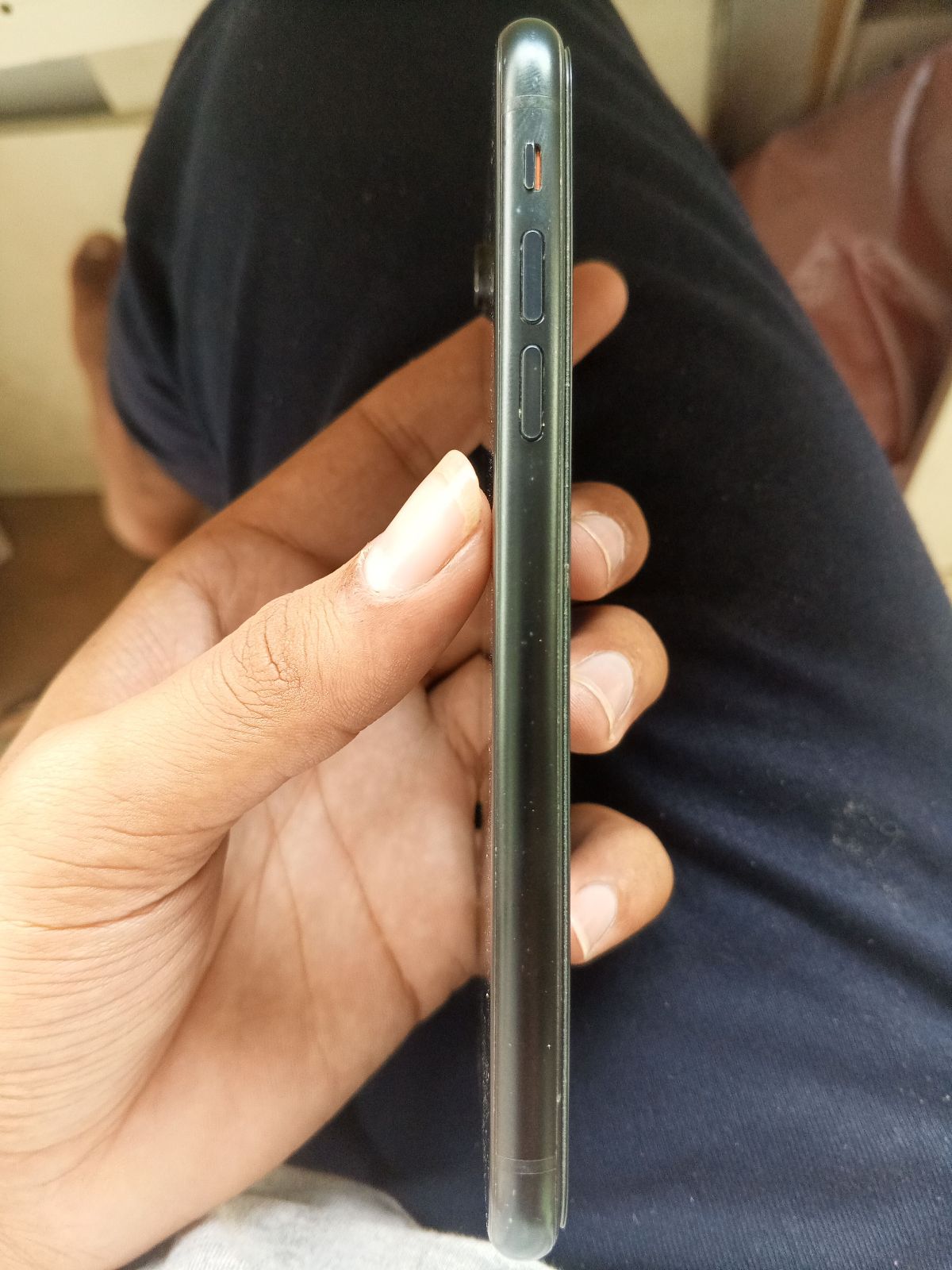 iPhone XR · 64GB - photo 3