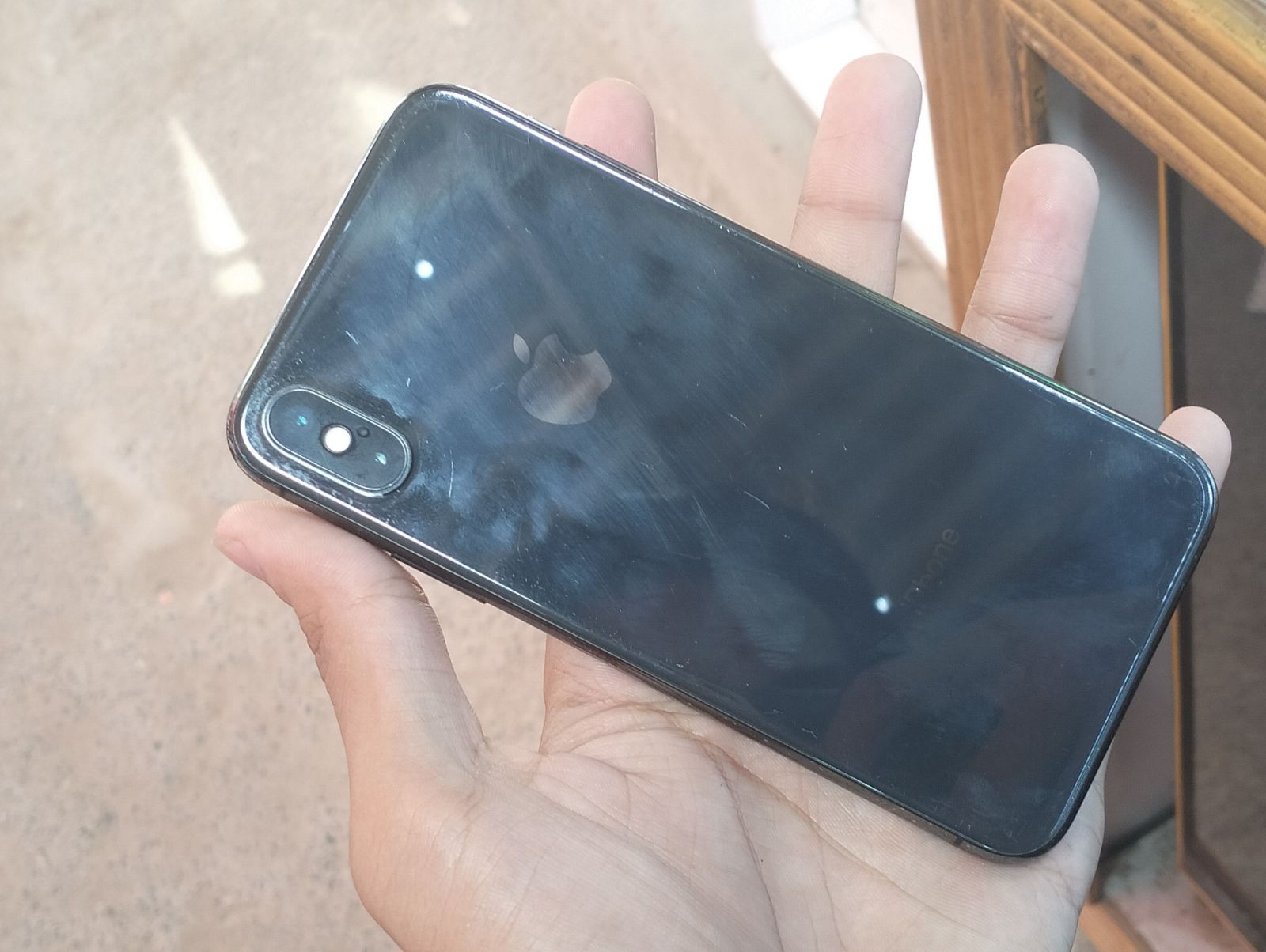 iPhone X · 256GB - photo 1