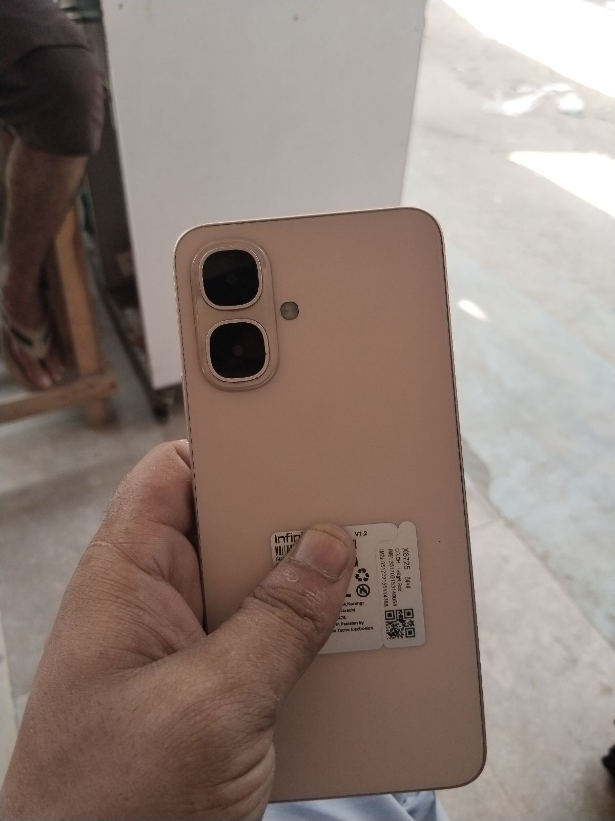 Infinix Smart 10 · 4GB / 64GB - photo 3