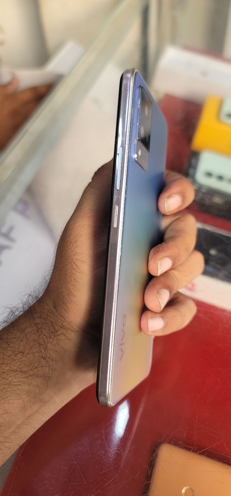 Vivo V21 · 8GB / 128GB - photo 4