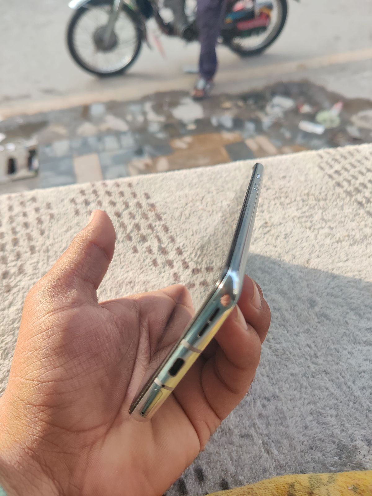 OnePlus 8T · 12GB / 256GB - photo 2