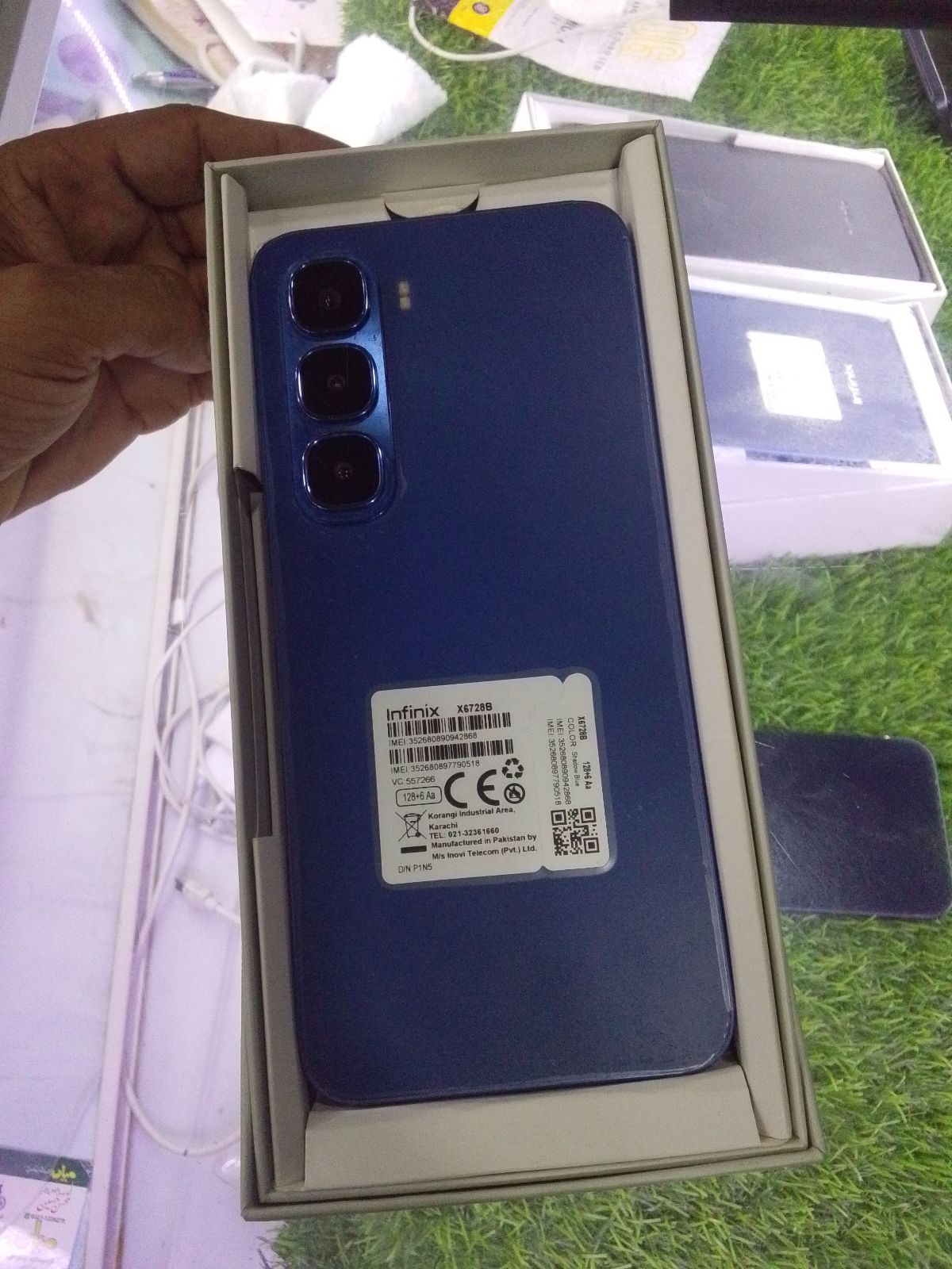 Infinix Hot 60i · 6GB / 128GB - photo 1