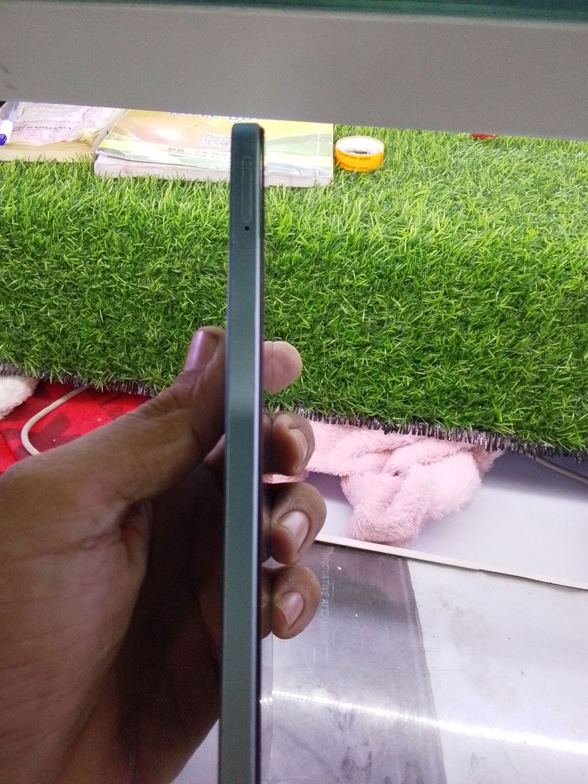 Realme C33 · 4GB / 64GB - photo 2