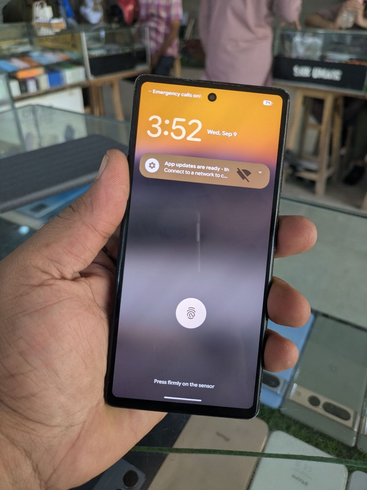 Pixel 6a · 6GB / 128GB - photo 1