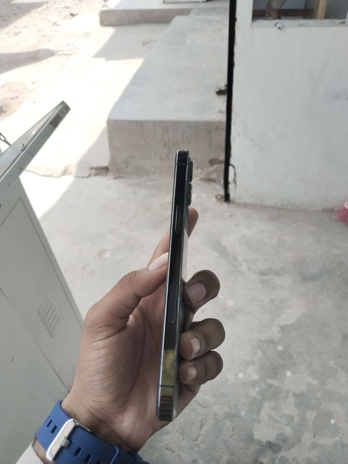 iPhone 12 Pro Max · 512GB - photo 4