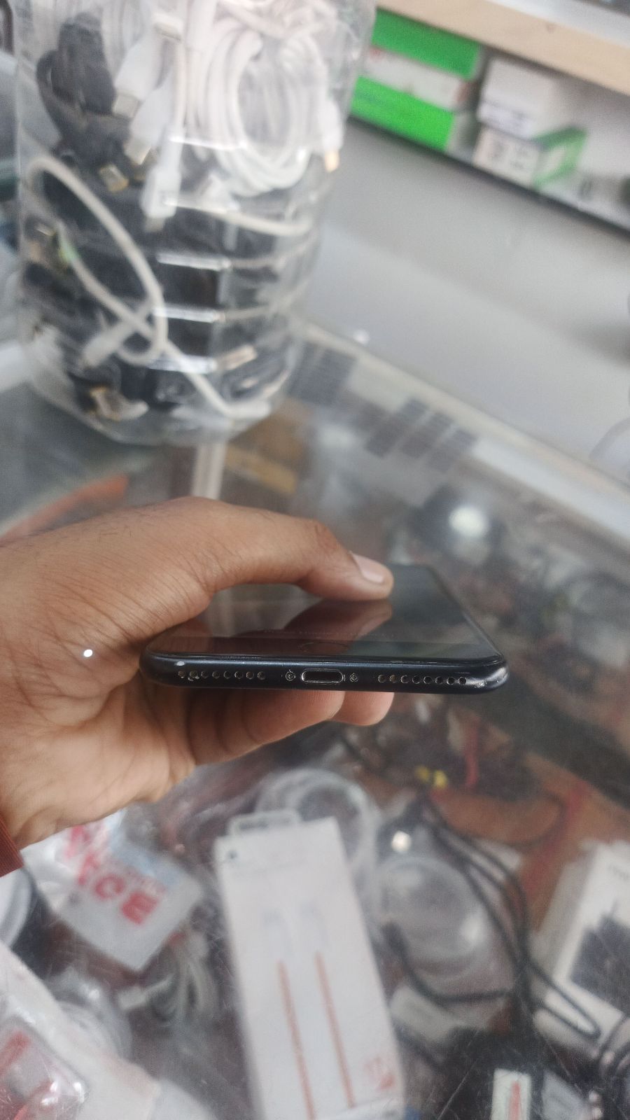 iPhone 7 Plus · 128GB - photo 5