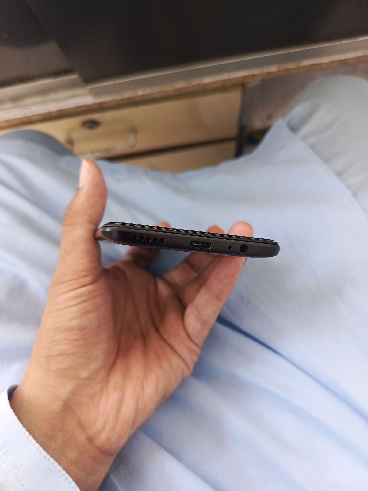 OnePlus 6 · 8GB / 128GB - photo 4
