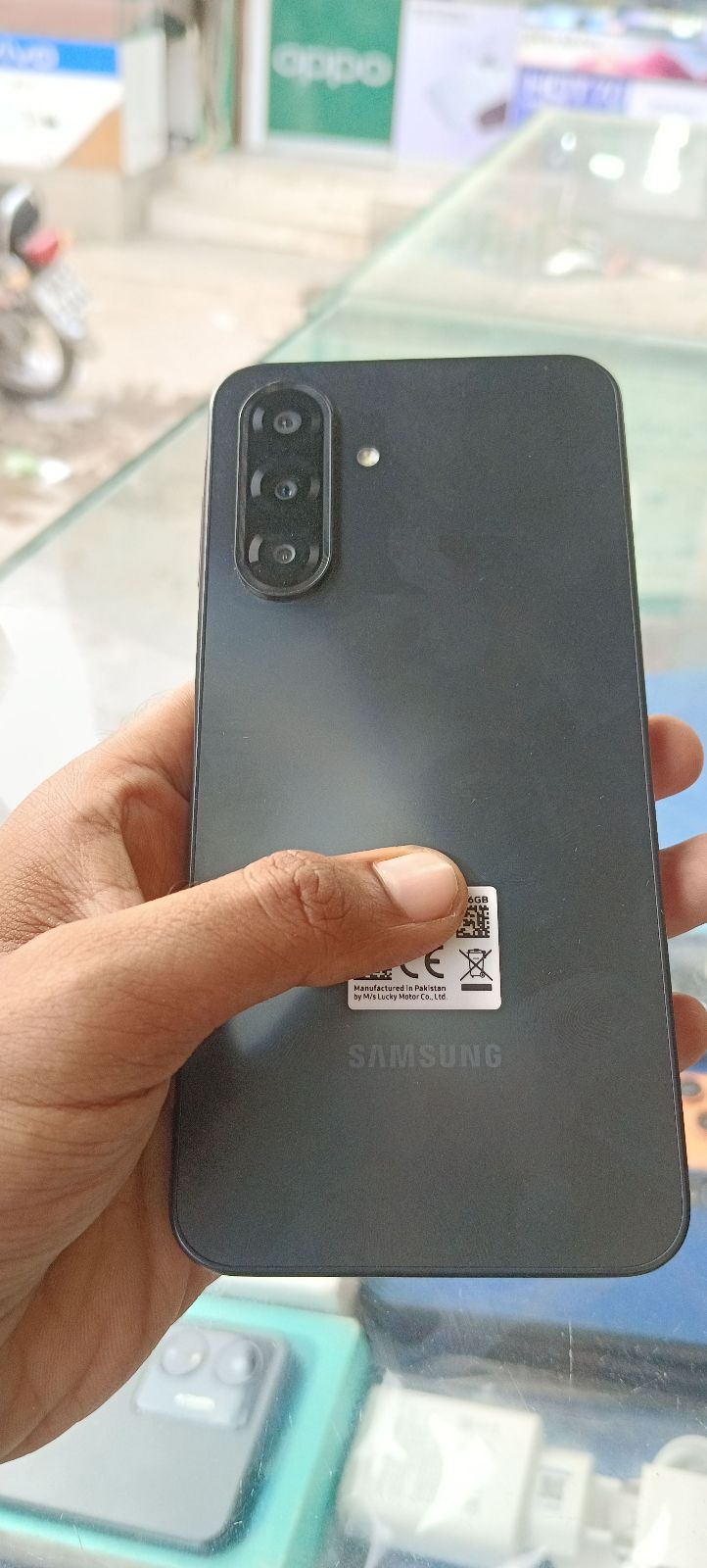 Galaxy A17 · 8GB / 256GB - photo 1