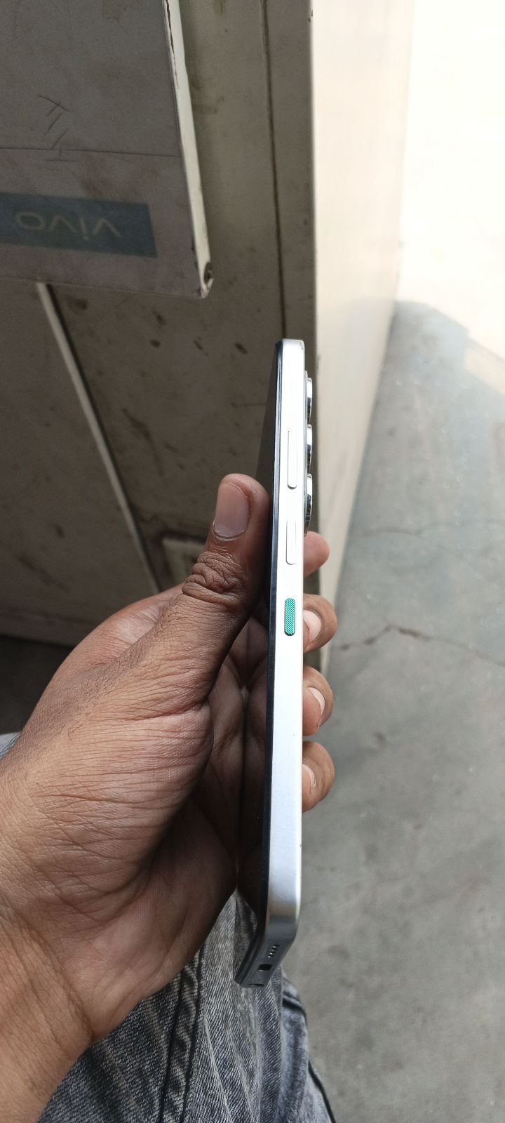 Infinix Hot 60i · 6GB / 128GB - photo 3