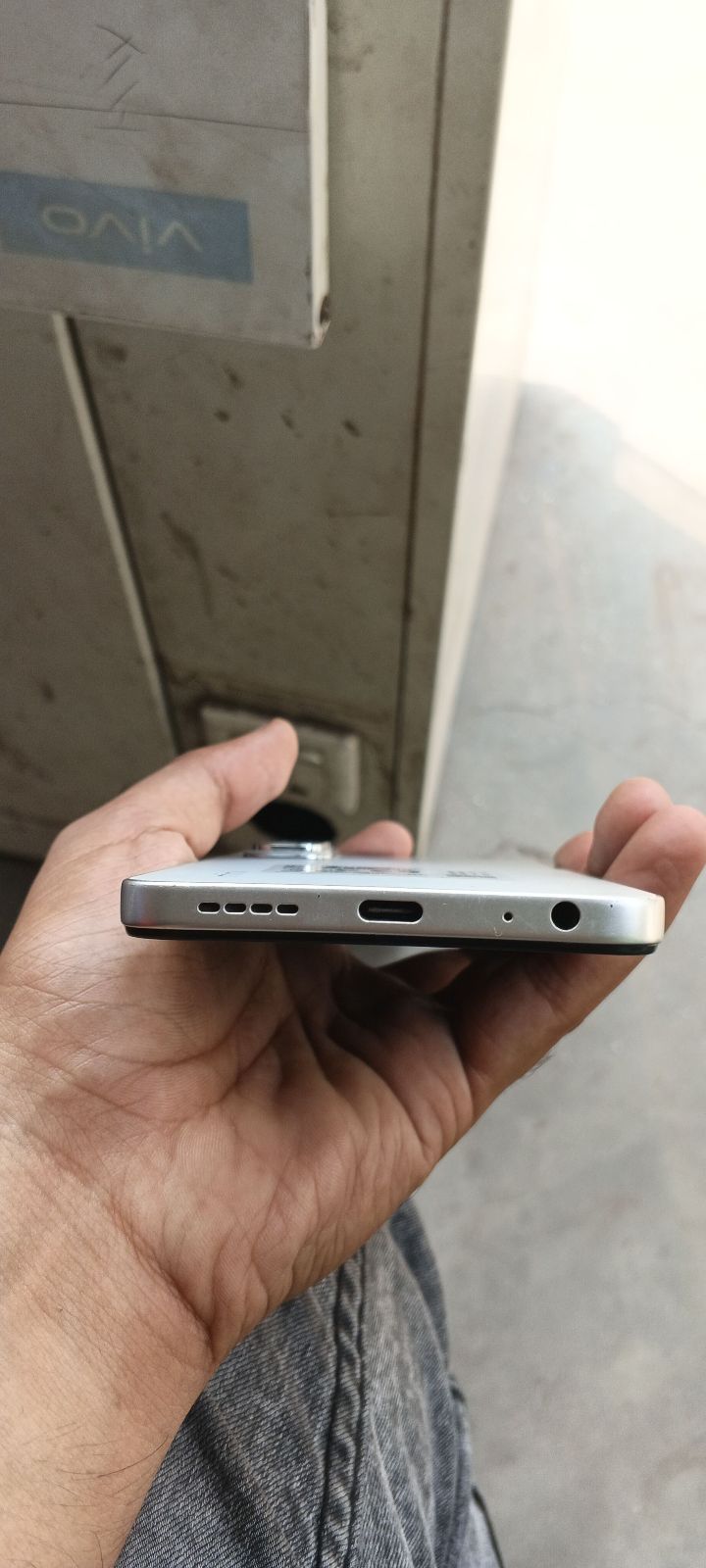 Infinix Hot 60i · 6GB / 128GB - photo 5
