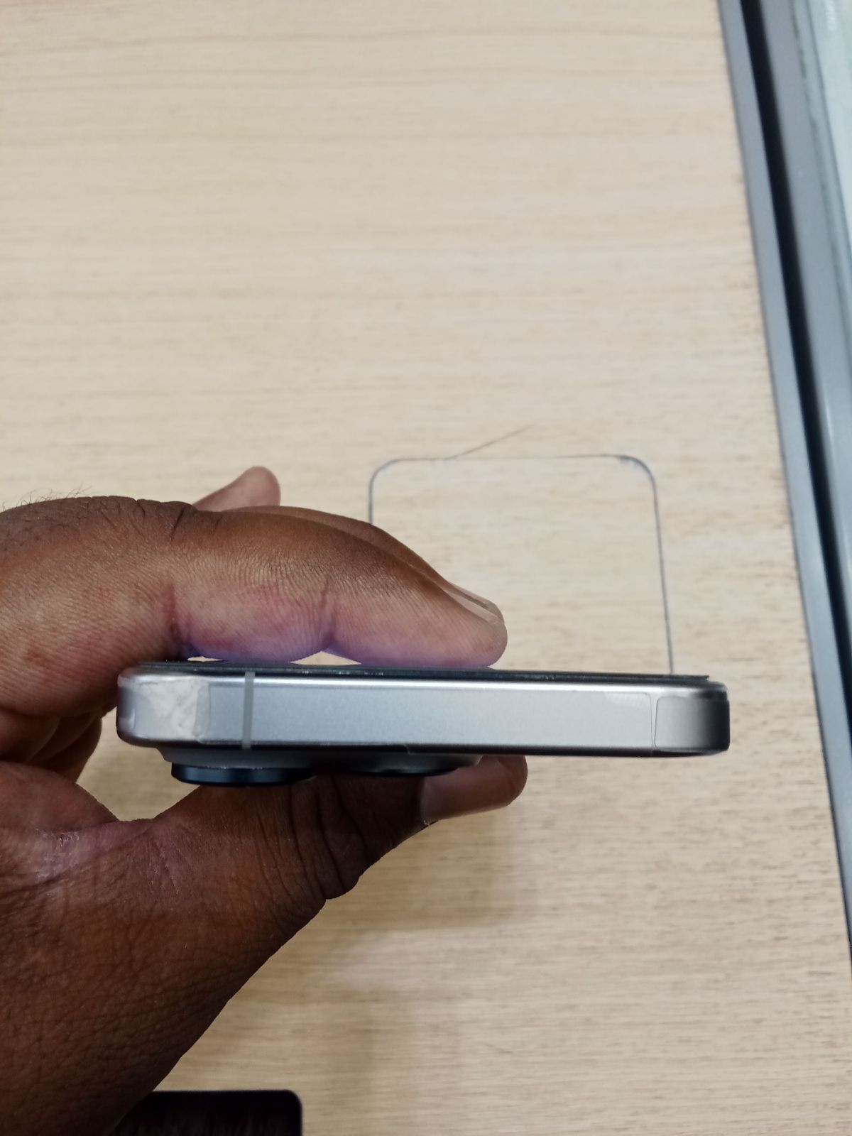 iPhone 15 Pro · 512GB - photo 4