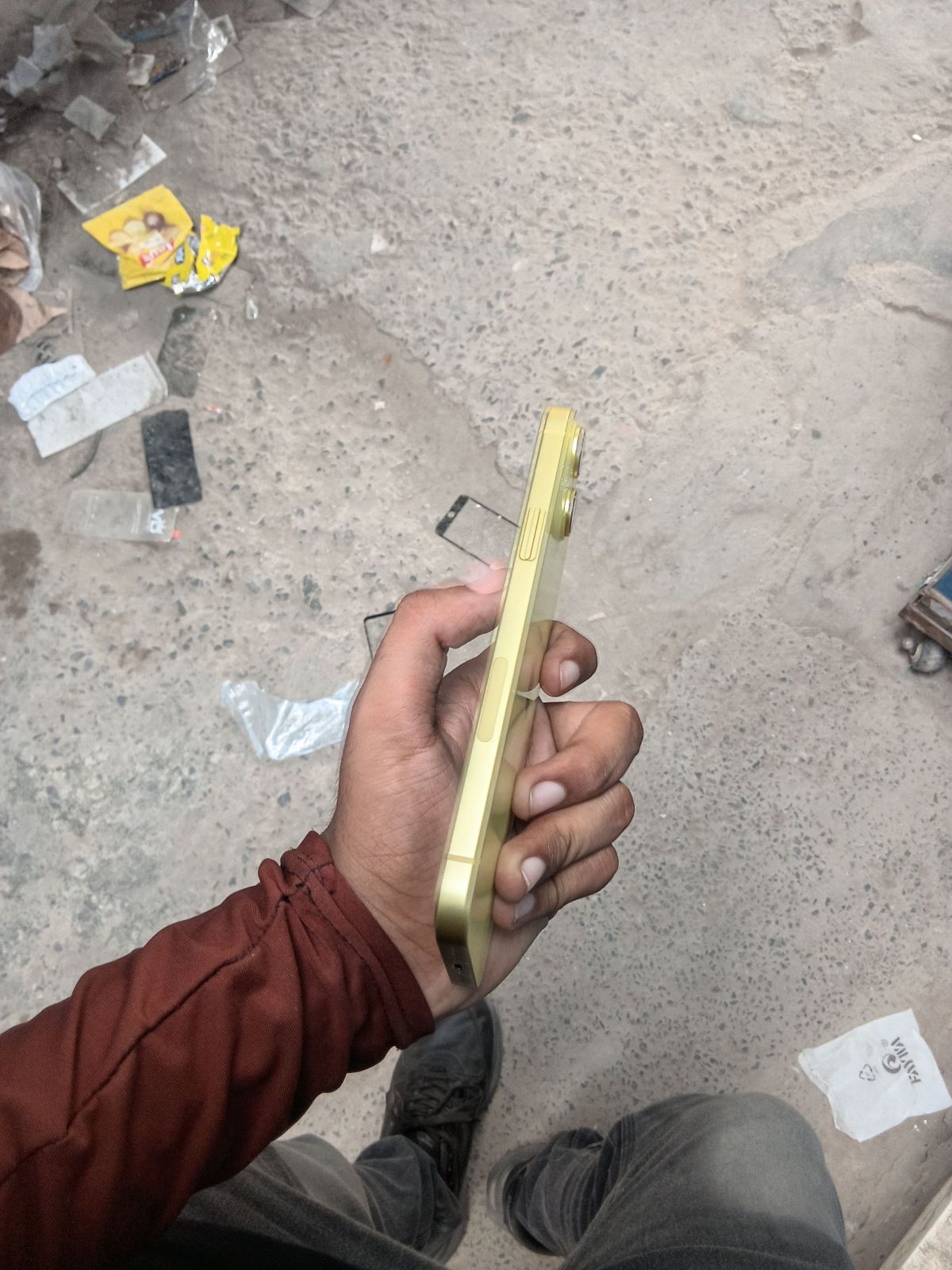 iPhone 14 Plus · 128GB - photo 4