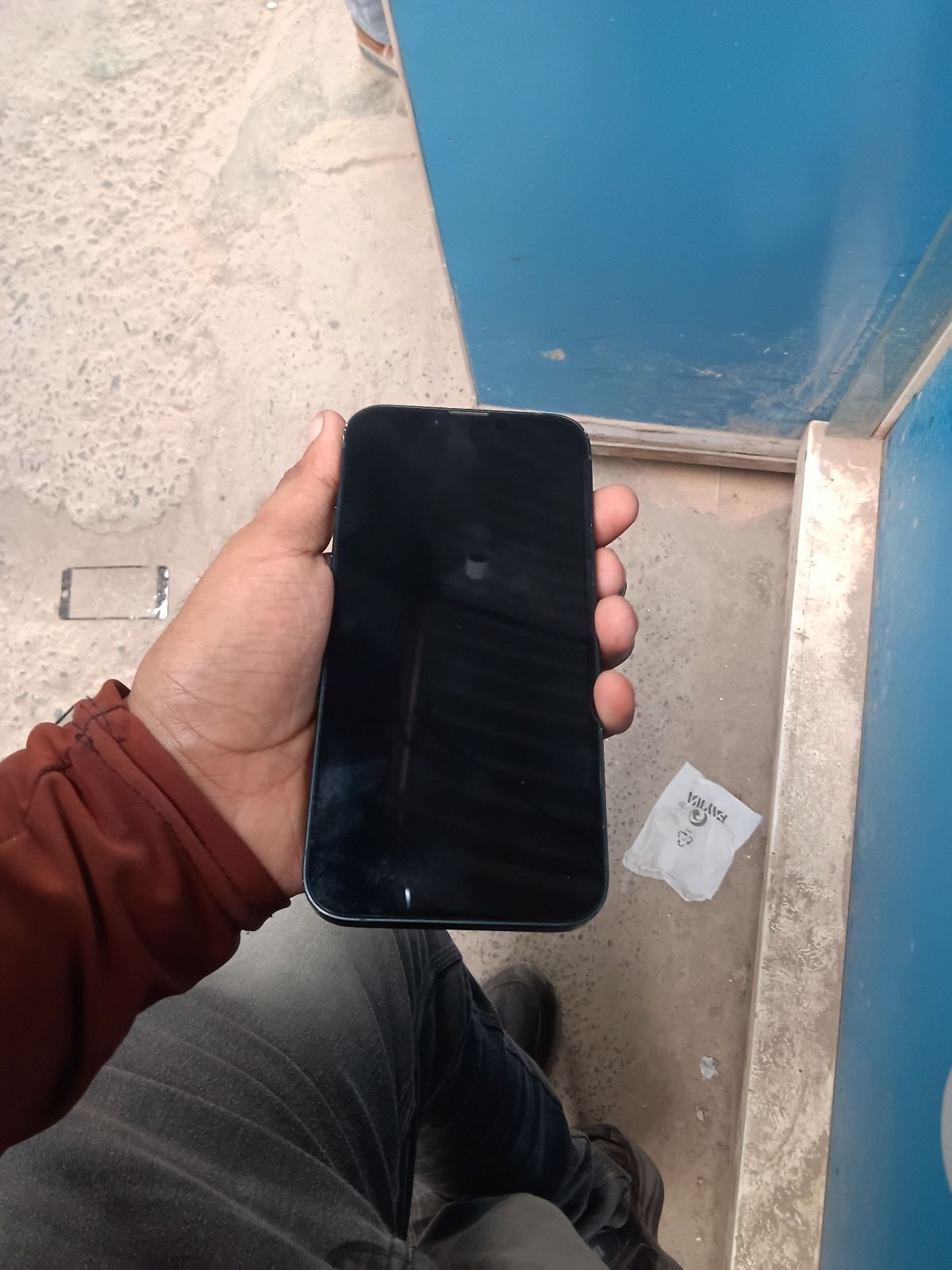 iPhone 13 · 128GB - photo 2
