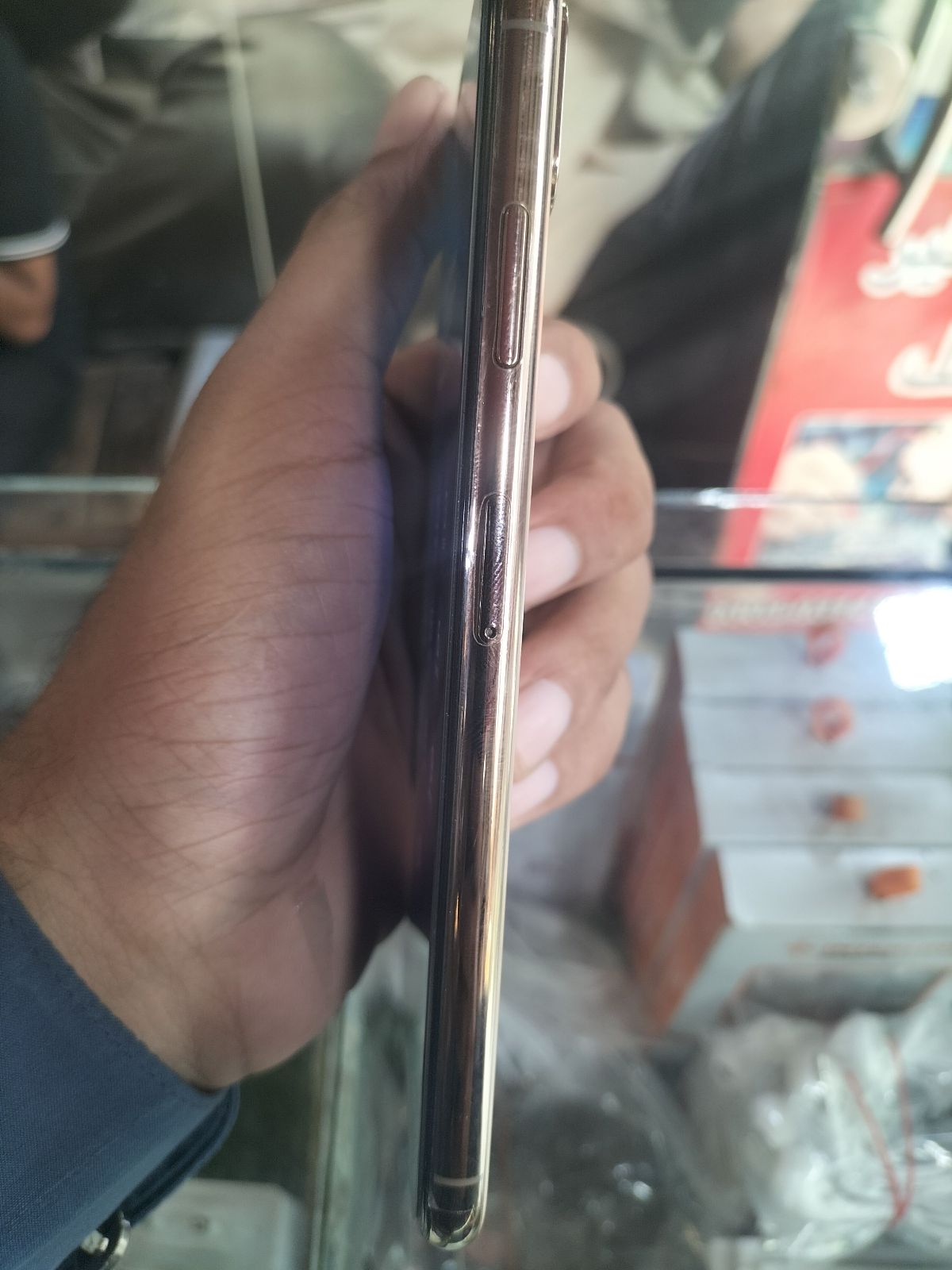 iPhone XS Max · 256GB - photo 3