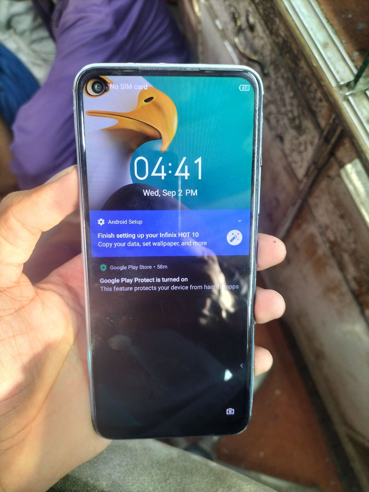Infinix Hot 10 · 4GB / 64GB - photo 2