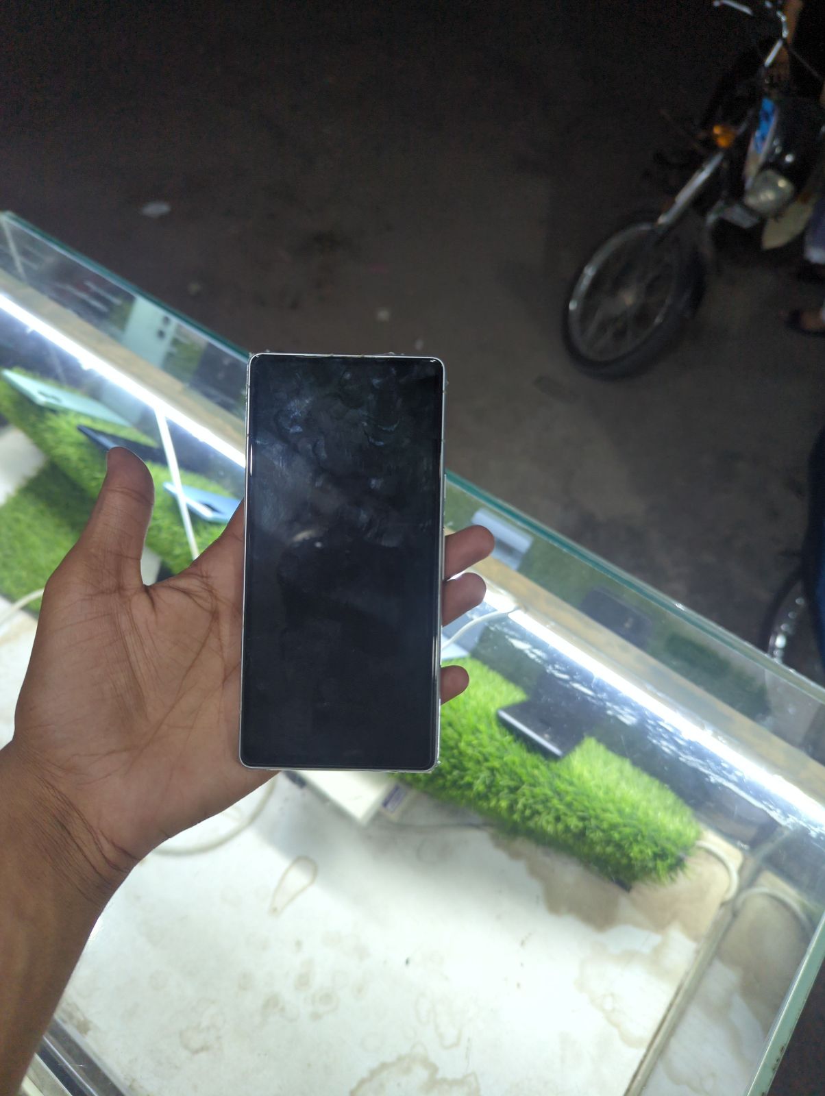 Pixel 7a · 8GB / 128GB - photo 2