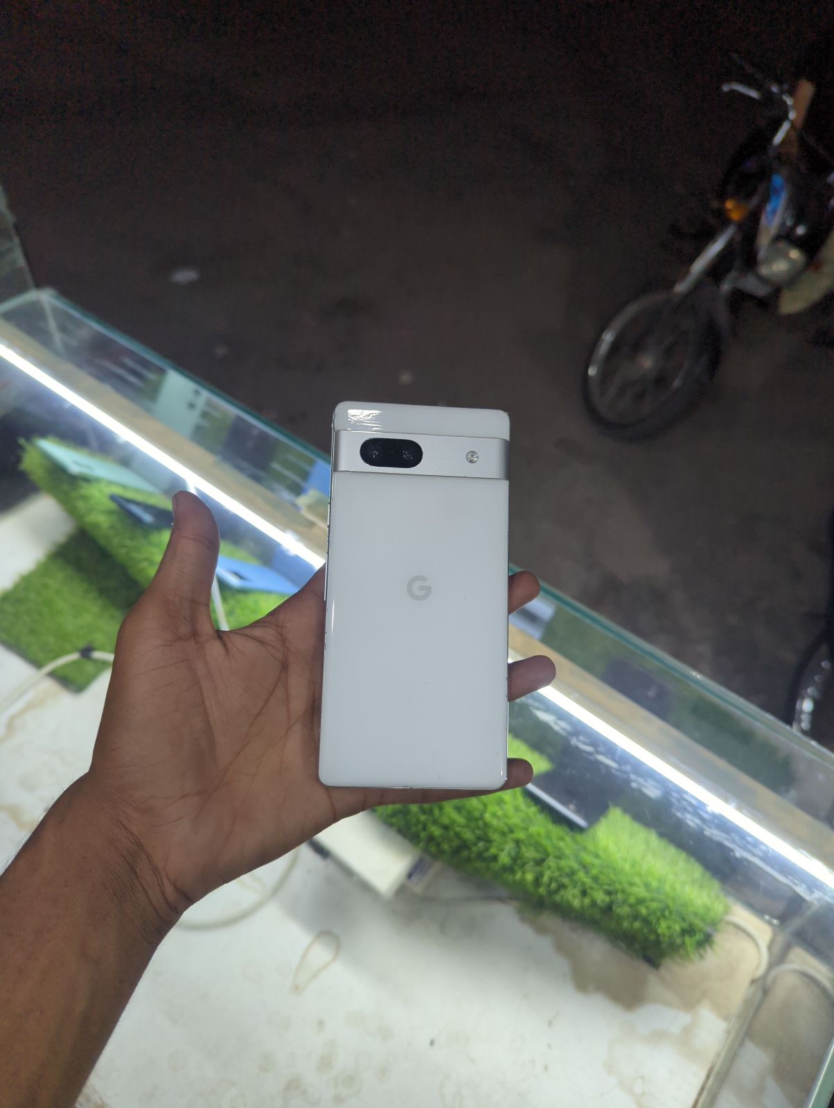 Pixel 7a · 8GB / 128GB - photo 1