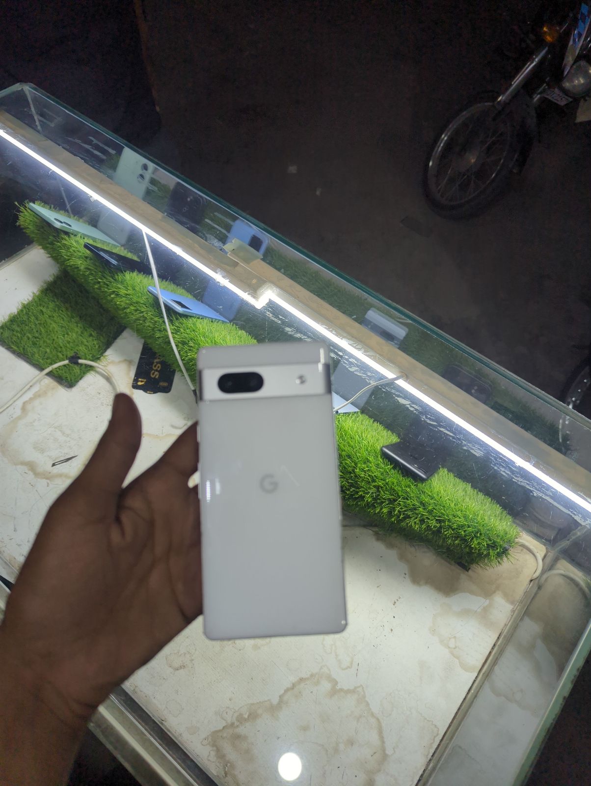 Pixel 7a · 8GB / 128GB - photo 4