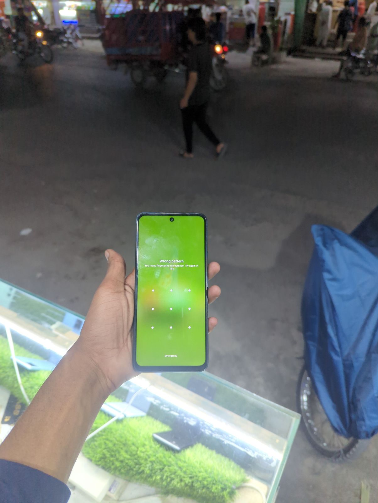 Vivo Y28 · 6GB / 128GB - photo 2