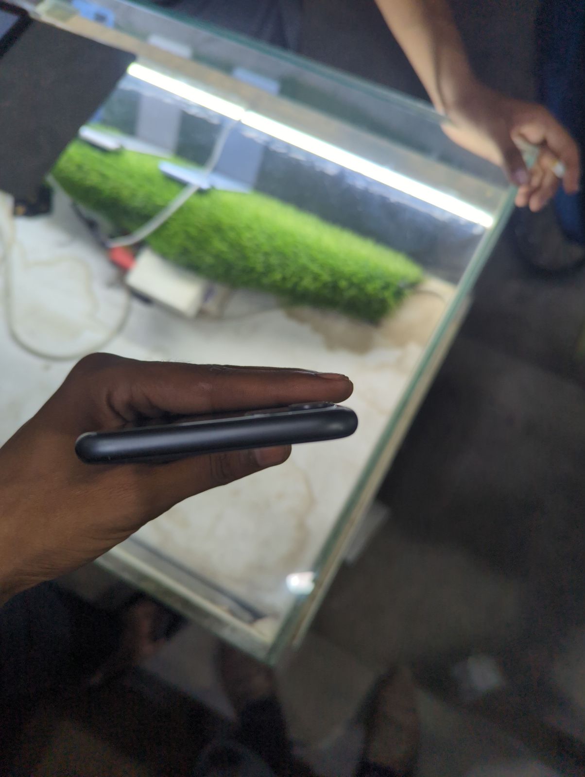 iPhone 11 · 128GB - photo 5