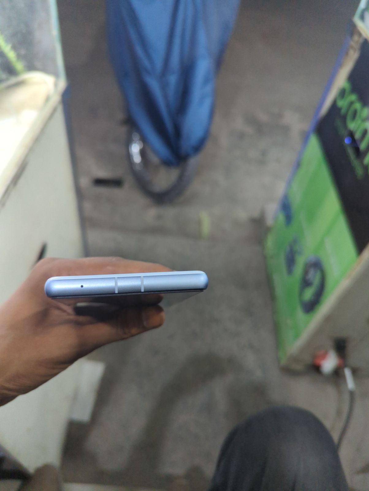 Pixel 7a · 8GB / 128GB - photo 4