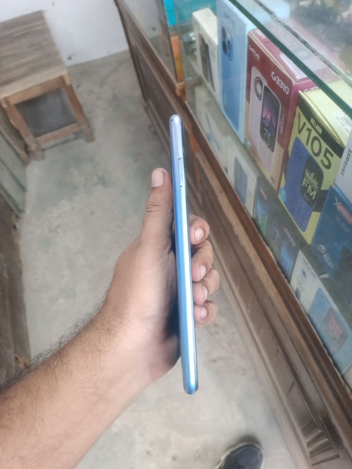Infinix Hot 10 · 4GB / 64GB - photo 4