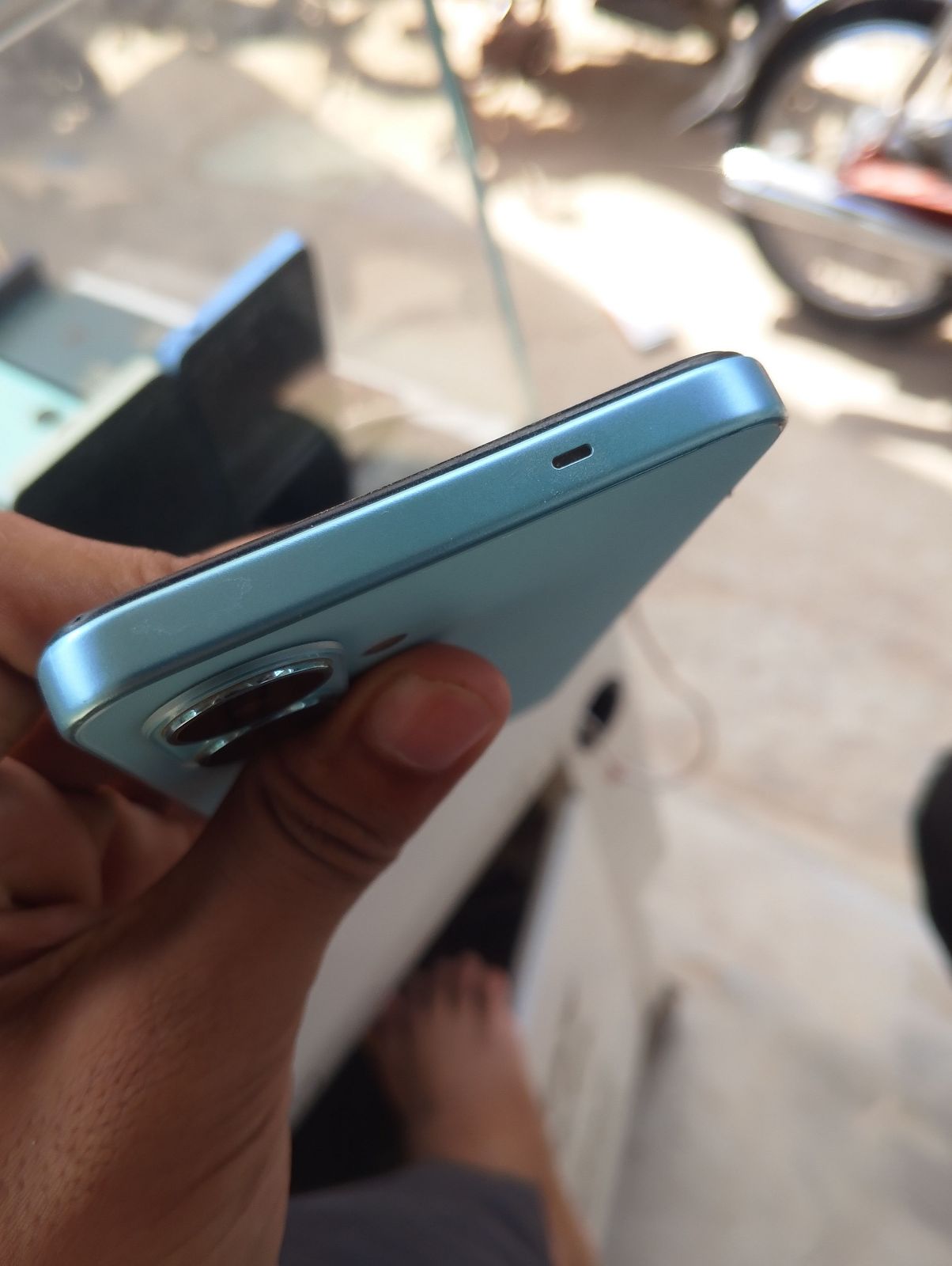 Tecno Spark Go 2 · 4GB / 64GB - photo 4