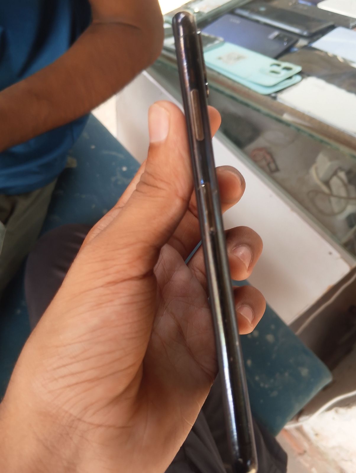 iPhone XS Max · 64GB - photo 2