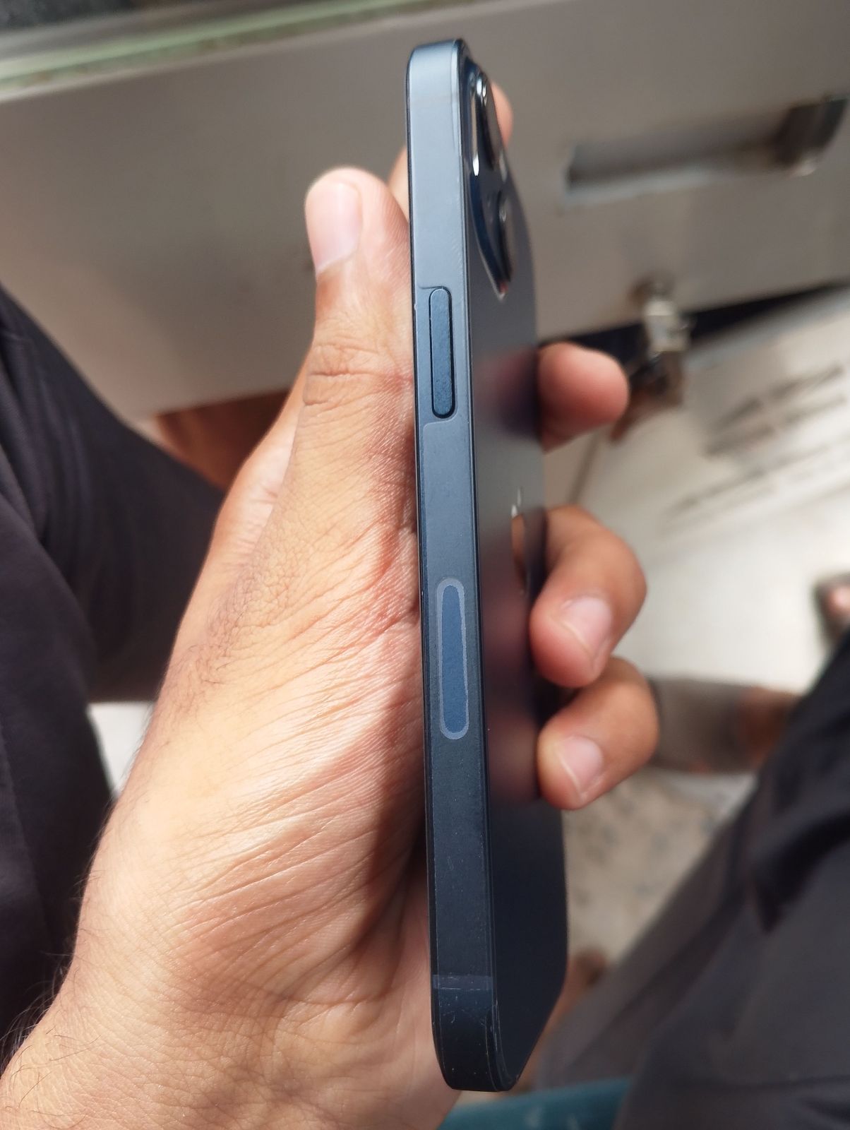 iPhone 13 · 128GB - photo 2