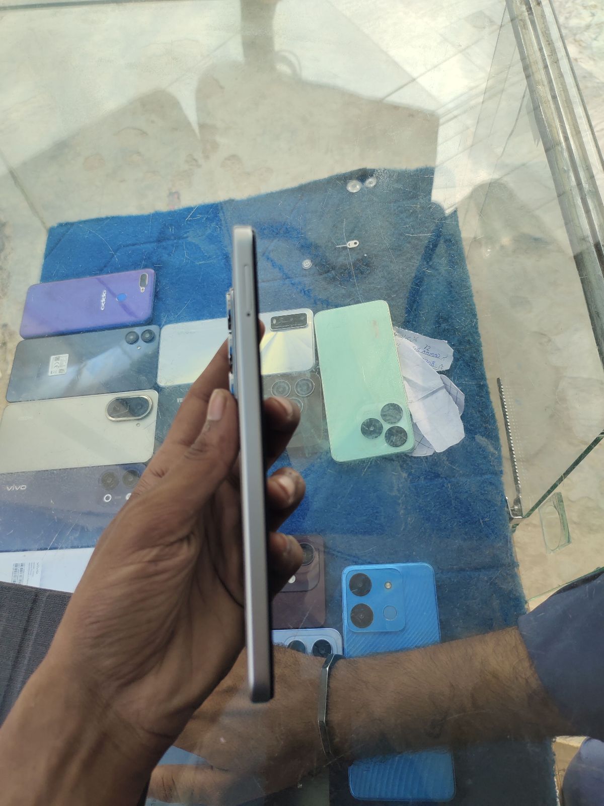 Infinix Hot 60i · 6GB / 128GB - photo 5