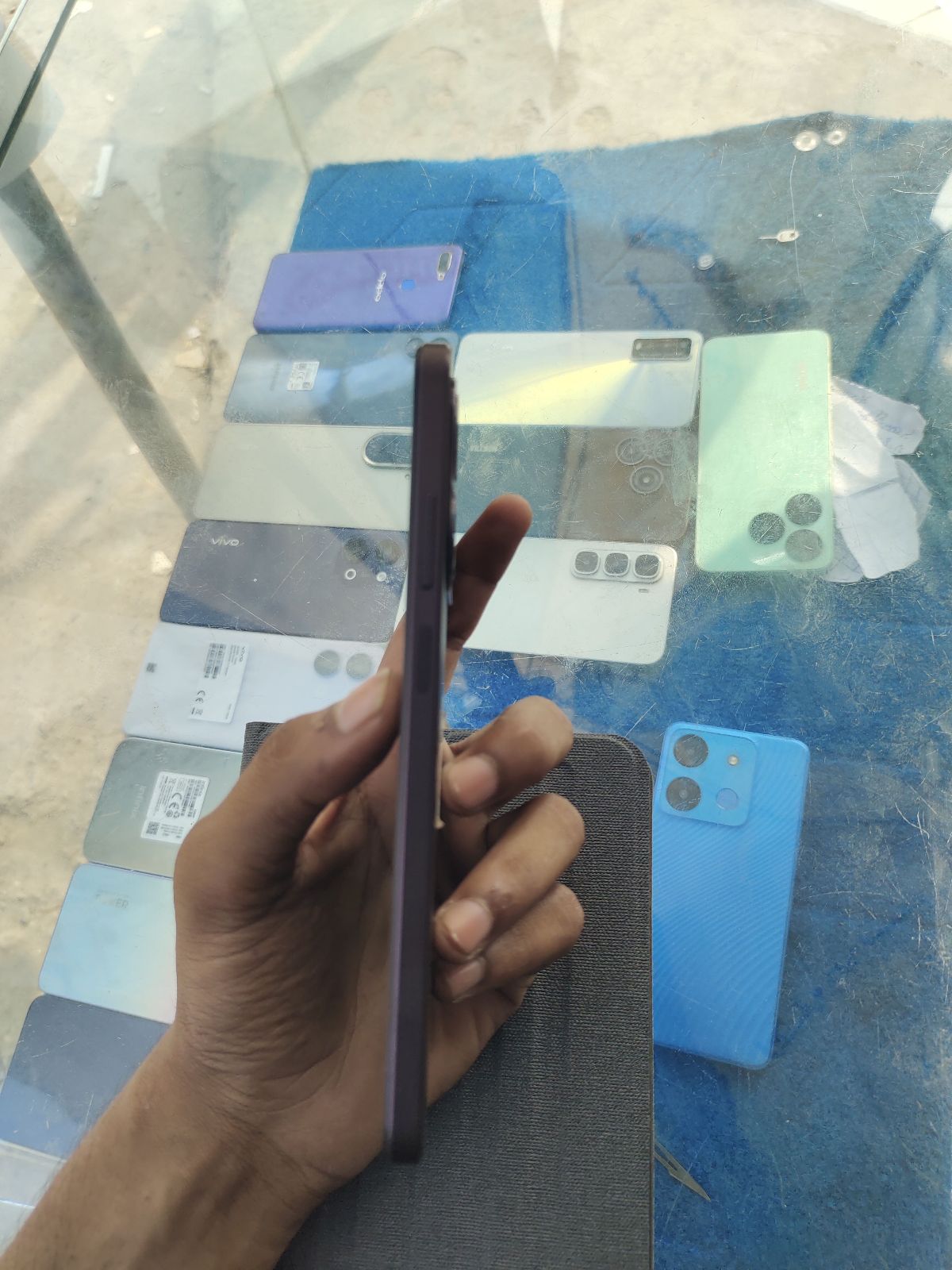 Oppo A5i · 4GB / 64GB - photo 4