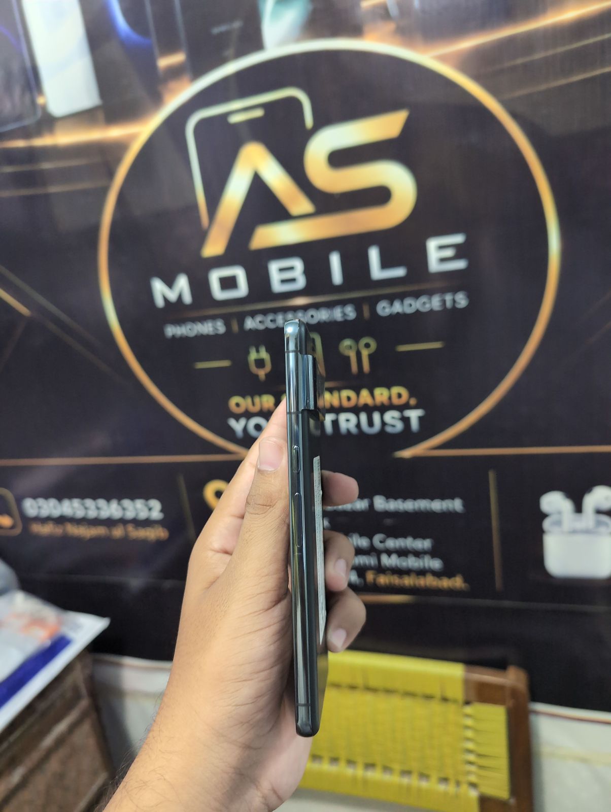Pixel 8 Pro · 12GB / 128GB - photo 3