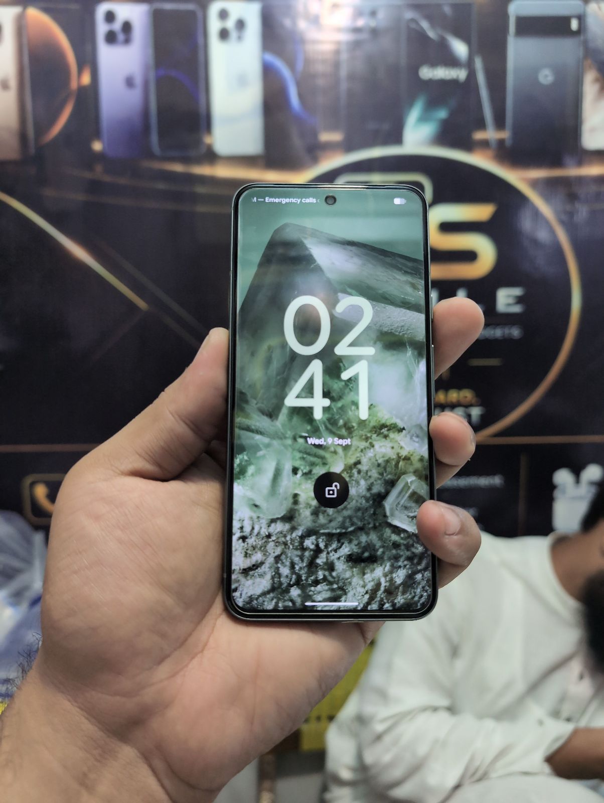 Pixel 8 · 8GB / 128GB - photo 3