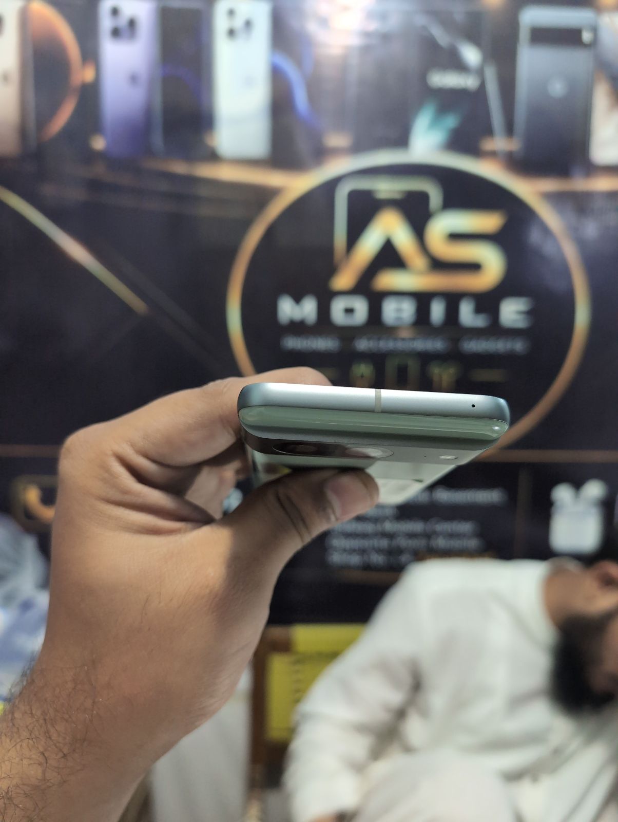 Pixel 8 · 8GB / 128GB - photo 4