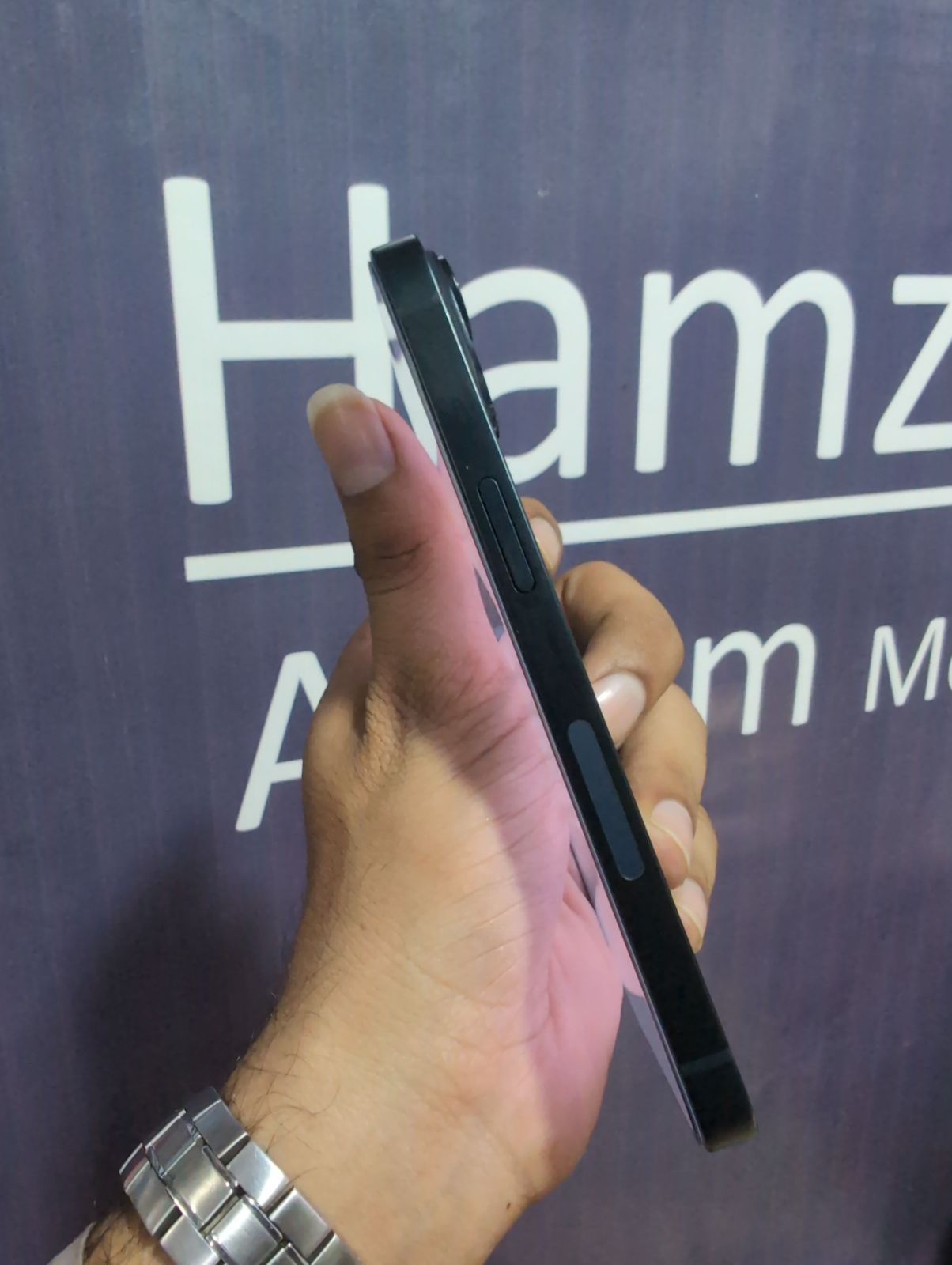 iPhone 14 · 128GB - photo 3