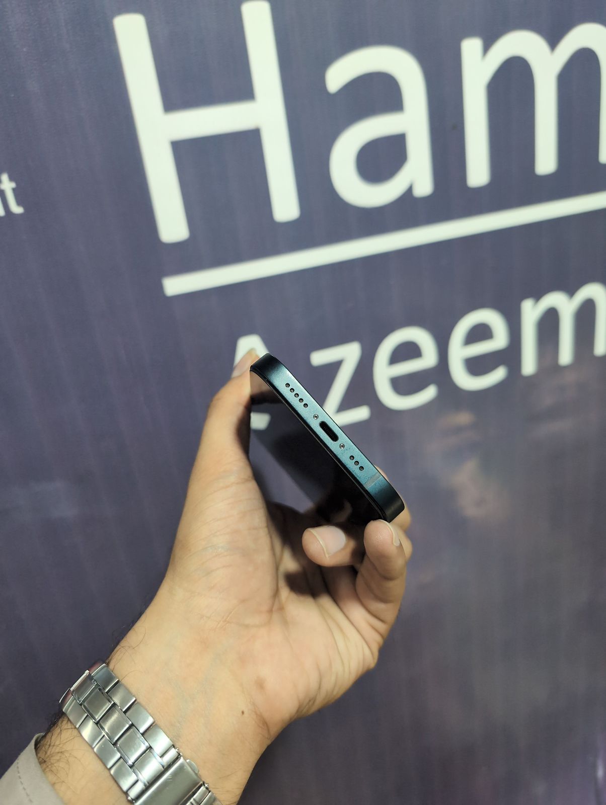 iPhone 14 · 128GB - photo 4