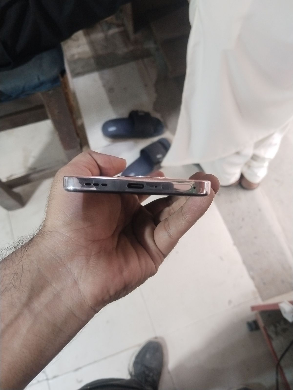 Oppo Reno 12 F 5G · 12GB / 256GB - photo 5