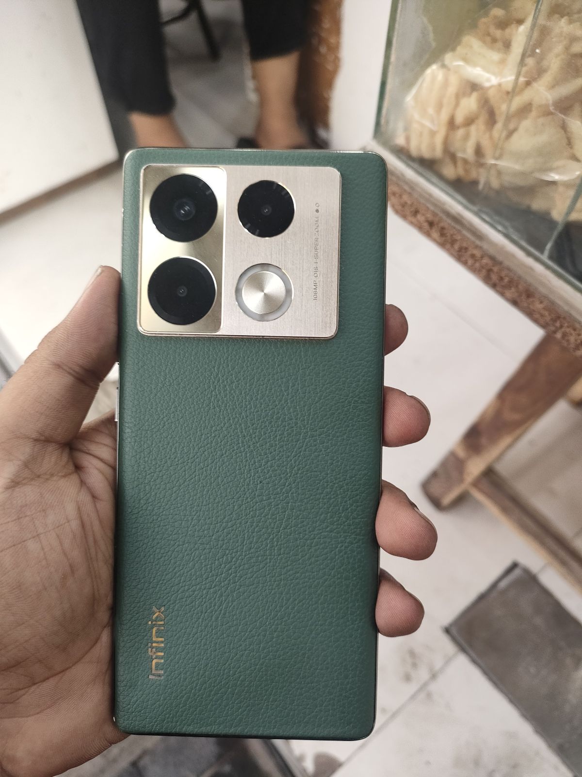 Infinix Note 40 Pro · 12GB / 256GB - photo 3