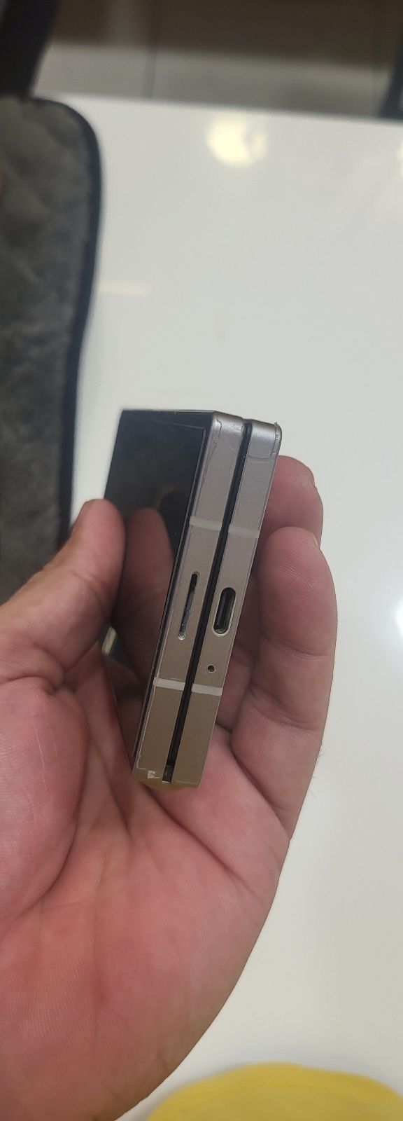 Galaxy Z Fold6 · 12GB / 256GB - photo 3