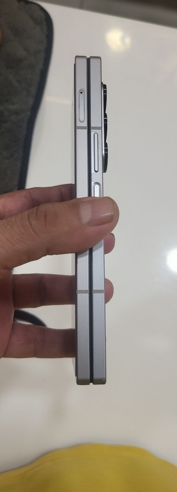 Galaxy Z Fold6 · 12GB / 256GB - photo 2