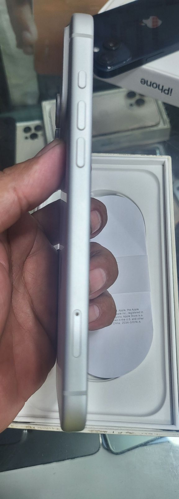iPhone 17 Pro Max · 256GB - photo 2