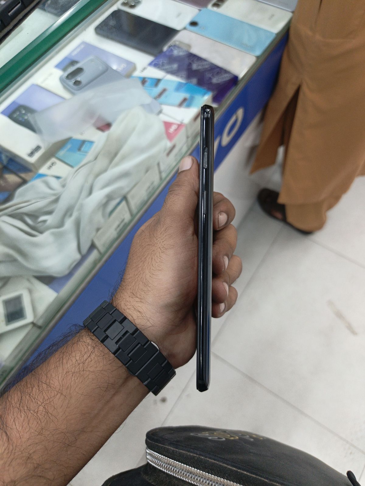 OnePlus 6 · 6GB / 64GB - photo 4