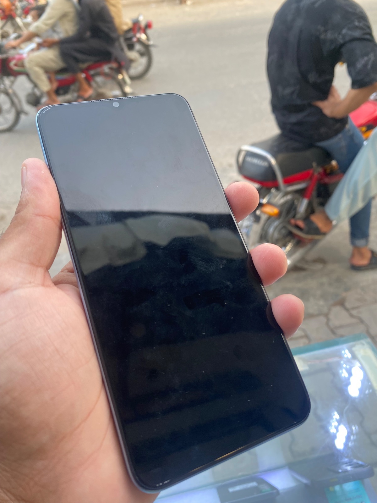 Oppo A18 · 4GB / 64GB - photo 2