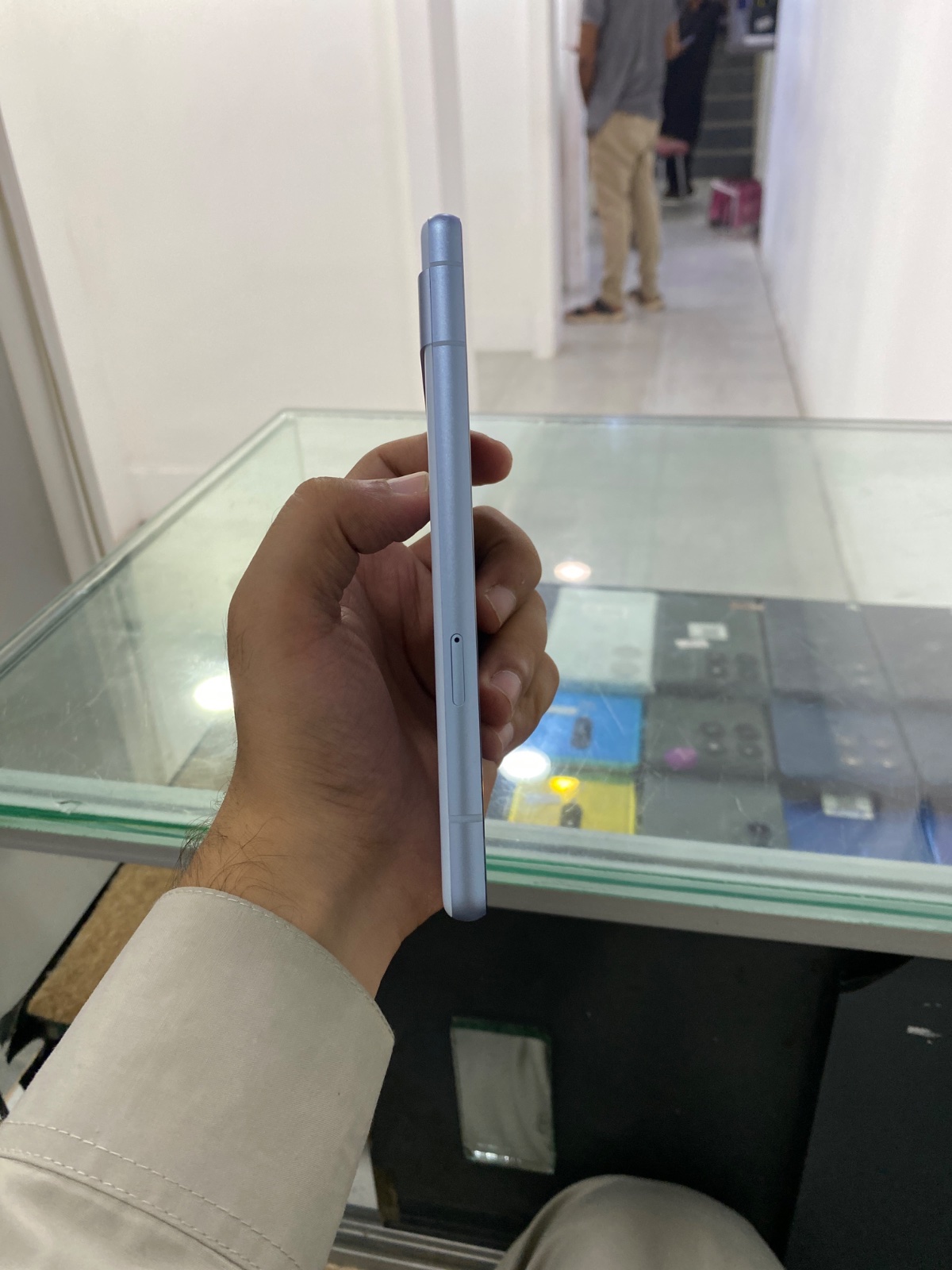 Pixel 7a · 8GB / 128GB - photo 3