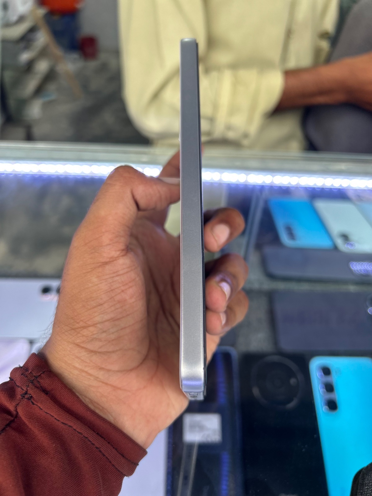 Vivo Y400 5G · 8GB / 256GB - photo 3