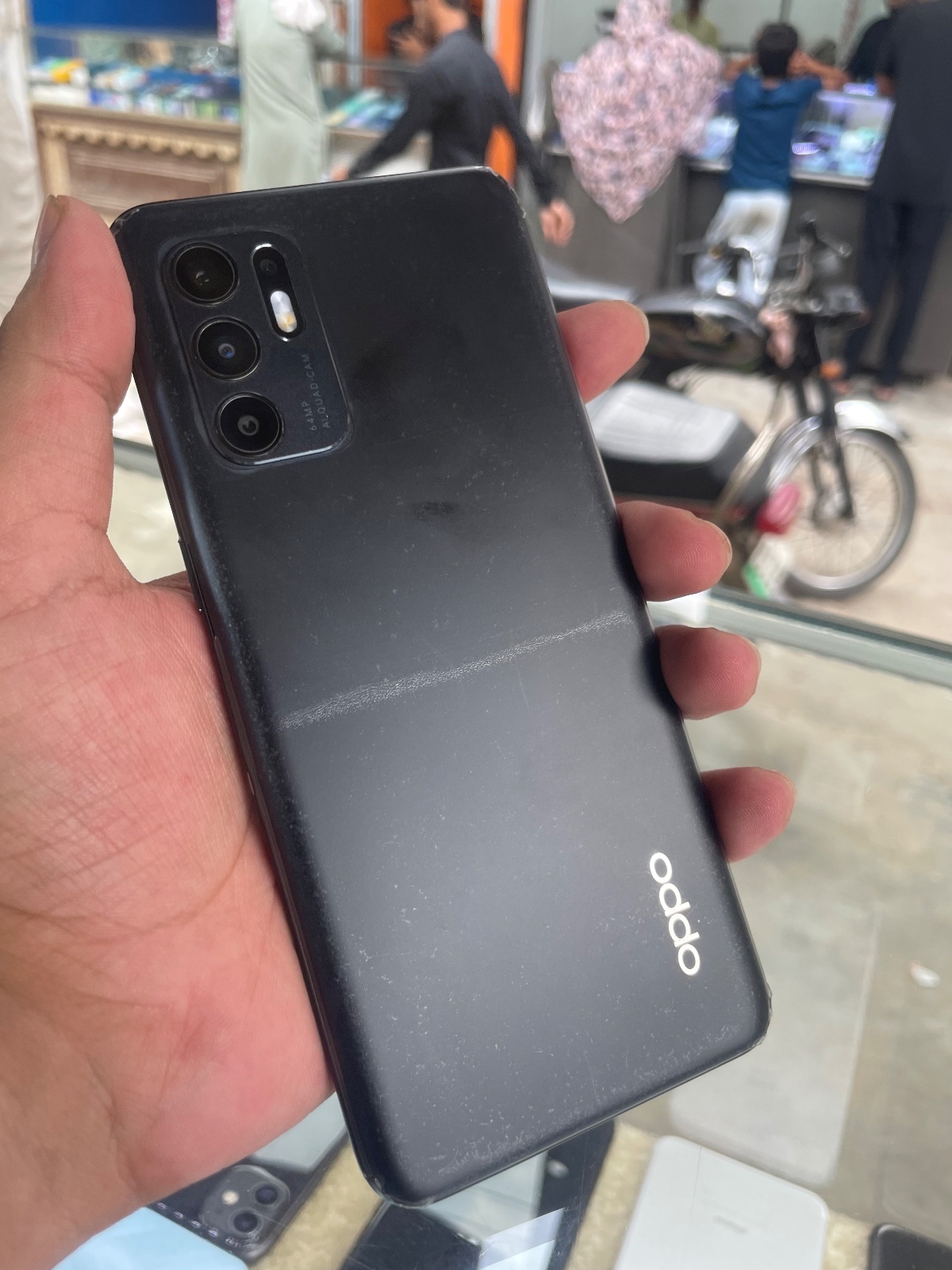 Oppo Reno 6 · 8GB / 128GB - photo 1